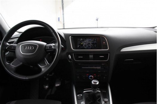 Audi Q5 - 2.0 TDI Pro Line Navigatie/Xenon/Trekhaak/Sportstoelen - 1