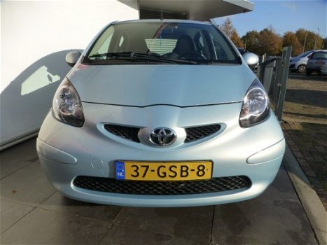 Toyota Aygo - 1.0-12V + (Airco) - 1