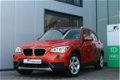 BMW X1 - sDrive20i Upgrade Edition / Automaat / Navigatie - 1 - Thumbnail