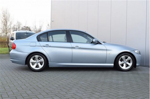 BMW 3-serie - 320d Efficient Dynamics Edition Luxury Line Leer/Sportstoelen/Stoelverwarming Navi - 1