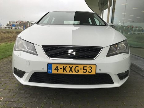 Seat Leon - 1.4 TSI Style Easy Connect Navigatie Stoeverwarming PDC voor en achter - 1