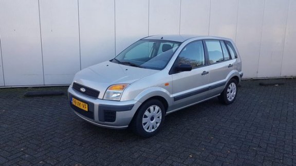 Ford Fusion - 1.4-16V Champion 80pk - 1