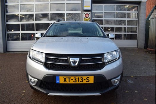 Dacia Sandero - Tce 90pk AUTOMAAT Lauréate+Navi+Trekhaak - 1