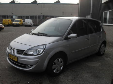 Renault Scénic - 1.5 dCi Business Line * Airco * Grootbeeld Navigatie * Panoramadak * Parkeersensore - 1