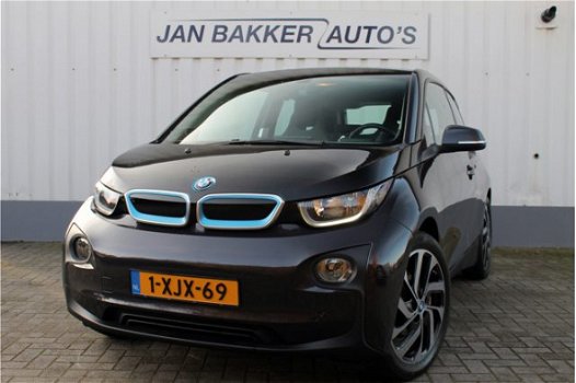 BMW i3 - Basis 22 kWh | INCL BTW | Snellaadpakket | warmtepomp | Rijklaar | €14590 EX - 1