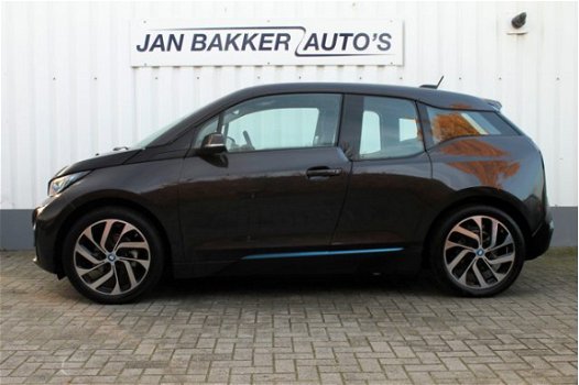 BMW i3 - Basis 22 kWh | INCL BTW | Snellaadpakket | warmtepomp | Rijklaar | €14590 EX - 1
