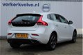 Volvo V40 - D2 Business Sport - 1 - Thumbnail