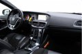 Volvo V40 - D2 Business Sport - 1 - Thumbnail