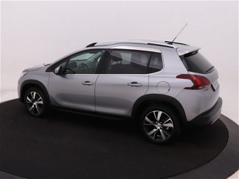 Peugeot 2008 - 1.2 110 PK PureTech Allure | navigatie | climate controle | lichtmetaal | NEFKENS DEA - 1