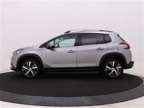 Peugeot 2008 - 1.2 110 PK PureTech Allure *17 INCH LMV*NAVIGATIE*PDC* | NEFKENS DEAL | - 1