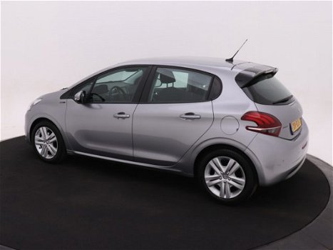 Peugeot 208 - 1.2 82 pk PureTech Signature | Airco | Navigatie | Parkeerhulp A | Privacy glas | Crui - 1