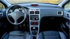 Peugeot 307 - 1.6 16V 109pk 5-drs Premium *leder, cruise, parrot - 1 - Thumbnail