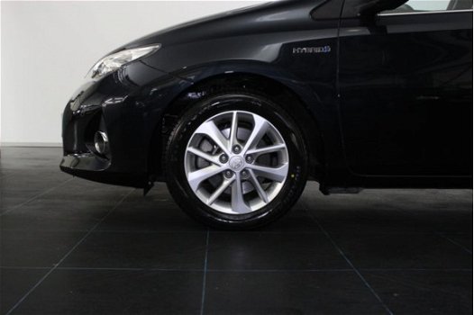 Toyota Auris Touring Sports - 1.8 Hybrid Lease+ Automaat | Panoramadak | Navigatie | Cruise & Climat - 1