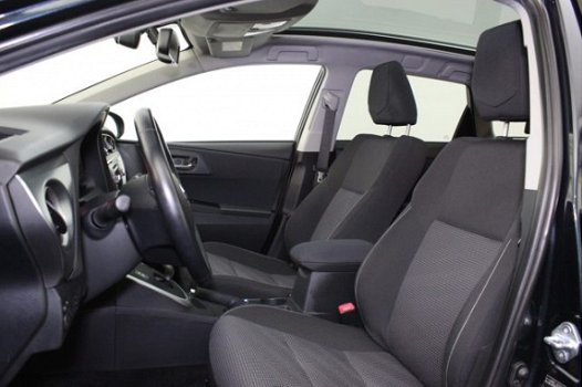 Toyota Auris Touring Sports - 1.8 Hybrid Lease+ Automaat | Panoramadak | Navigatie | Cruise & Climat - 1