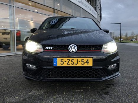 Volkswagen Polo - 1.8 TSI 190PK DSG GTI Panoramadak Led-koplampen Climate control - 1