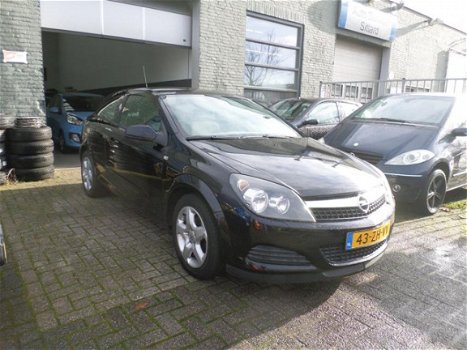 Opel Astra GTC - 1.6 Business AIRCO - 1