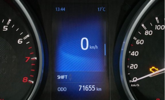 Toyota Avensis - 1.8 VVT-i Aspiration, Navigatie - 1