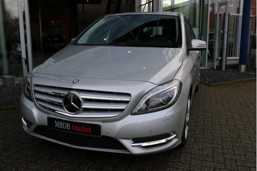 Mercedes-Benz B-klasse - 180 Ambition | Automaat - 1