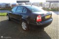 Volkswagen Passat - 2.0 Comfortline cruise, airco, stoelverw - 1 - Thumbnail