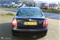 Volkswagen Passat - 2.0 Comfortline cruise, airco, stoelverw - 1 - Thumbnail