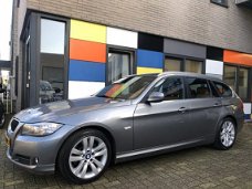 BMW 3-serie Touring - 320i Luxury Line