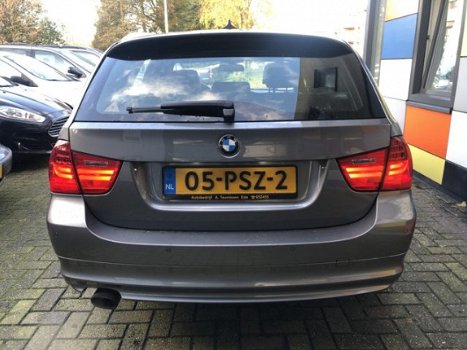 BMW 3-serie Touring - 320i Luxury Line - 1