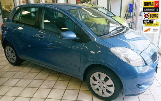 Toyota Yaris - 1.3 VVTi Sol met Airco - 1