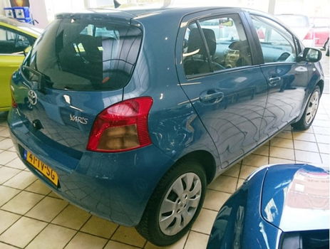 Toyota Yaris - 1.3 VVTi Sol met Airco - 1