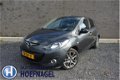 Mazda 2 - 2 1.3 TS Plus Airco/Navigatie/Trekhaak/Stoelverwarming/Bluetooth - 1 - Thumbnail