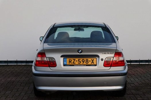 BMW 3-serie - 320D 150pk 6bak Lifestyle Edition, 165.dkm 1/2 leder, Clima, Gr.navi, Pdc, Afn.trekhaa - 1