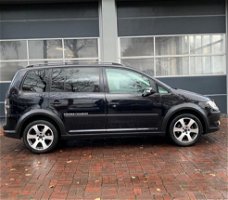 Volkswagen Touran - 1.4 TSI Cross Navi, Trekhaak, Cruise, Cv 2007 km 145.000 Dealer onderhouden