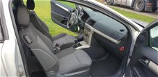 Opel Astra GTC - 1.4 Temptation Super mooi auto airco elekramen stuurbkr Cruis control cv