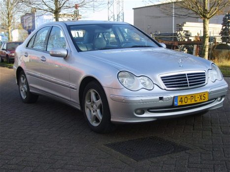 Mercedes-Benz C-klasse - 200 CDI Avantgarde - 1