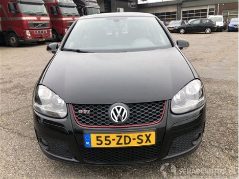 Volkswagen Golf - 2.0 gti 200pk turbo 5drs - org nl - navi - dvd - clima - cruise - nw. distr.riem 1 - 1