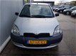 Toyota Yaris - 1.0-16V VVT-i Terra NIEUWE APK - 1 - Thumbnail