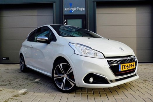 Peugeot 208 - 1.6 e-THP GTi NIEUWJAARSACTIE 208 pk Navigatie LED Apple Car Play Camera Stoelverwarmi - 1