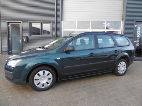 Ford Focus Wagon - 1.6-16V Champion Airco - 1