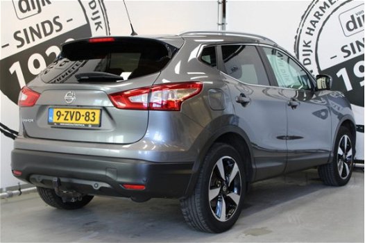 Nissan Qashqai - 1.5 dCi Connect Edition NAVIGATIE PANORAMADAK CLIMA 18 INCH CAMERA 99 C02 - 1