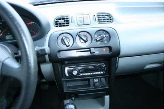 Nissan Micra - 1.3 GX 1 Jaar APK - 1