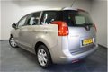 Peugeot 5008 - 1.6 HDiF ST 5p - 1 - Thumbnail