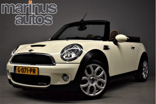 Mini Mini Cabrio - 1.6i 16V 211pk John Cooper Works Leer/Xenon/Pdc/Navi/St.verw/73dkm - 1