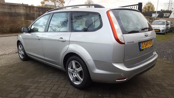 Ford Focus Wagon - 2.0 Titanium 2009 5-drs navigatie - 1