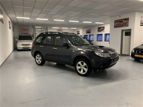 Subaru Forester - 2.0 D X Comfort Full Options - 1