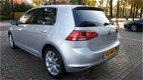 Volkswagen Golf - 1.4 TSI Highline 140 PK | Xenon | Navigatie | PDC voor en achter | 17 inch Lm - 1 - Thumbnail