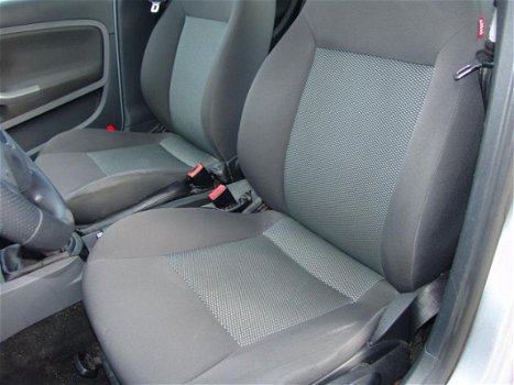 Seat Ibiza - 1.4 TDI Ecomotive 5-Deurs Airco trekhaak - 1