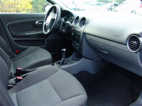 Seat Ibiza - 1.4 TDI Ecomotive 5-Deurs Airco trekhaak - 1