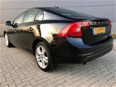 Volvo S60 - 1.6 DRIVe Kinetic 2011 EURO 5 HB D2