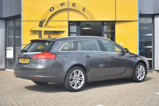 Opel Insignia - 1.8 Edition | Navigatie | Climate Control | Airconditioning | Telefoonverbinding | L - 1