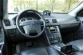 Volvo XC90 - 2.5T Momentum Xenon/PDC/Trekhaak/Leder - 1 - Thumbnail