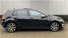 Volkswagen Golf - 1.4 TSI GTE Navigatie/Panoramadak/Camera/LED Lampen/DLR auto EX btw Sportstoelen/K - 1 - Thumbnail